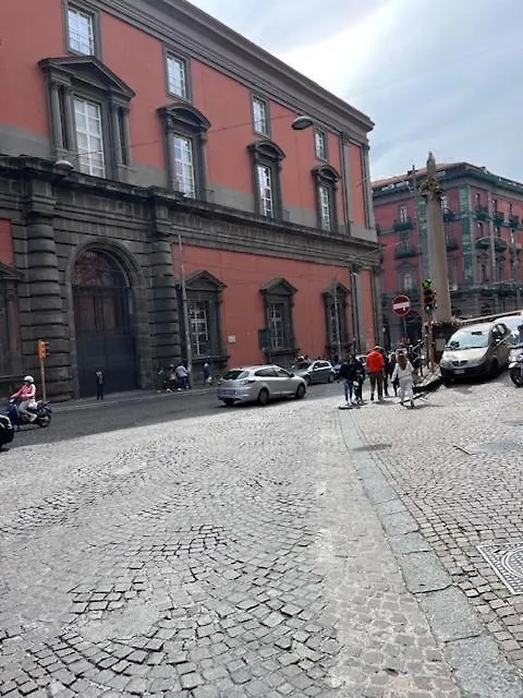 Coremi Ostello Napoli Italia